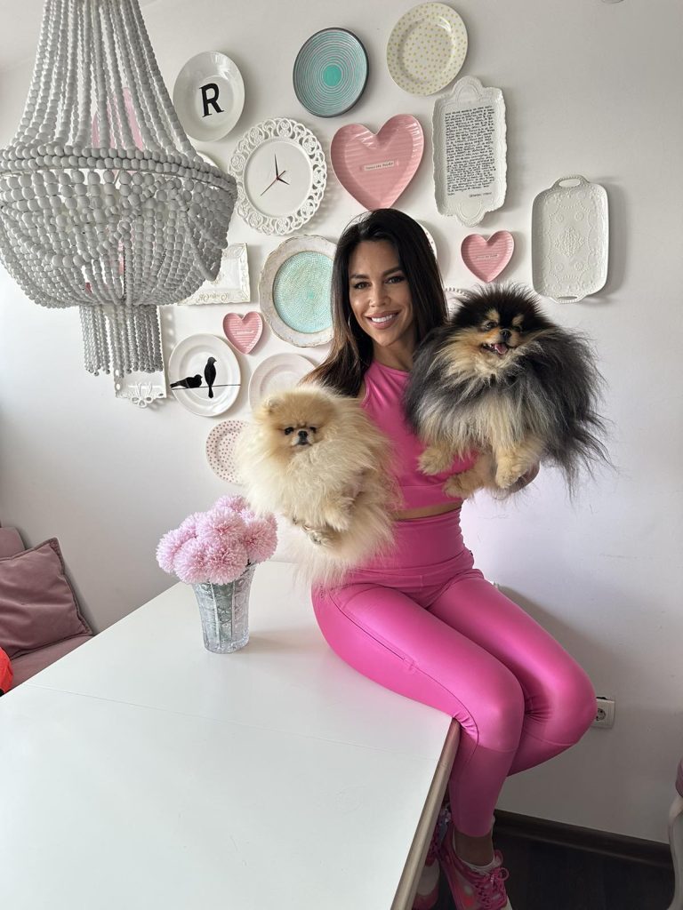 Odgajivacnica pomeranaca i pudli Lola Pom Superstar Beograd